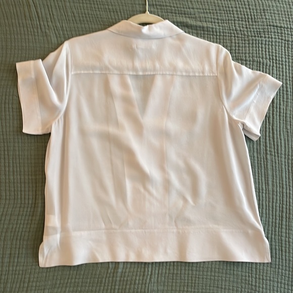 The Clean Silk Short-Sleeve Notch Shirt - Picture 6 of 6